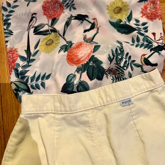 Vintage wrangler sz 8 pale yellow corduroy pleated trousers. - Picture 3 of 9